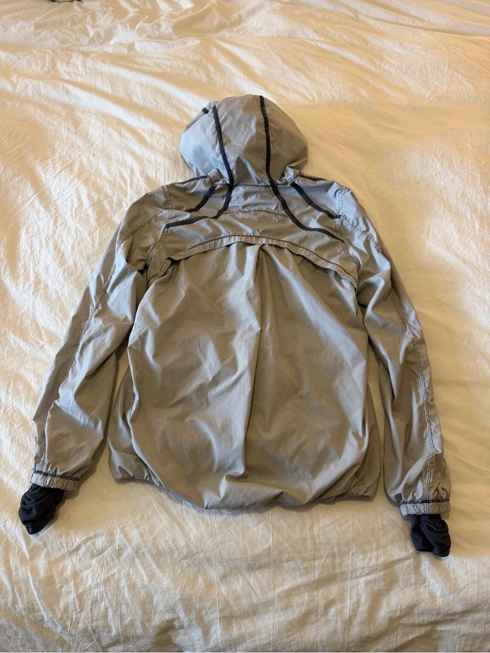 Lululemon Women's Gray white pinstripe Hooded Full Zip Jacket Activewear